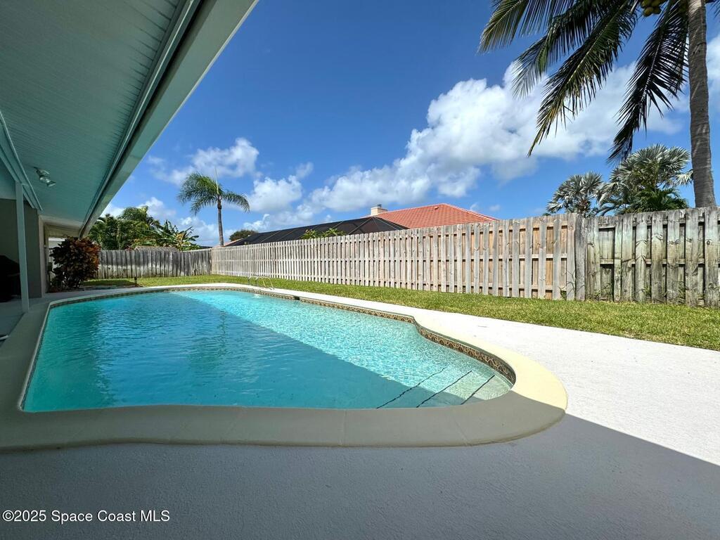 420 Rio Casa Drive, Indialantic, FL 32903