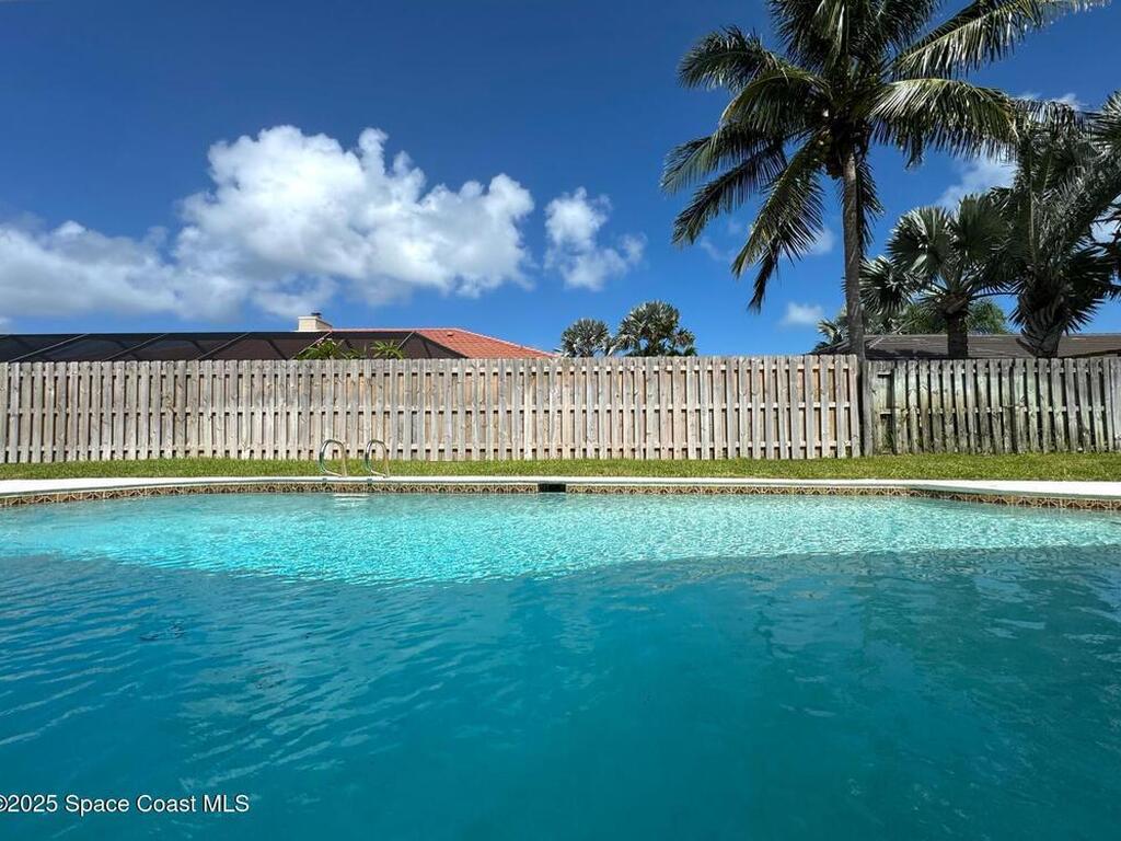 420 Rio Casa Drive, Indialantic, FL 32903