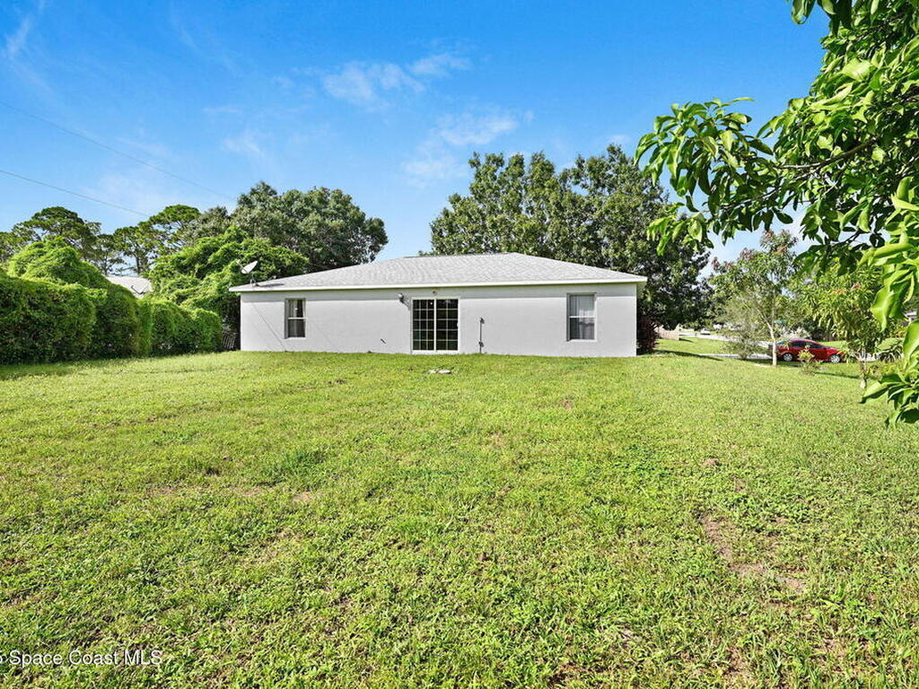 1500 Manzanita Street, Palm Bay, FL 32907