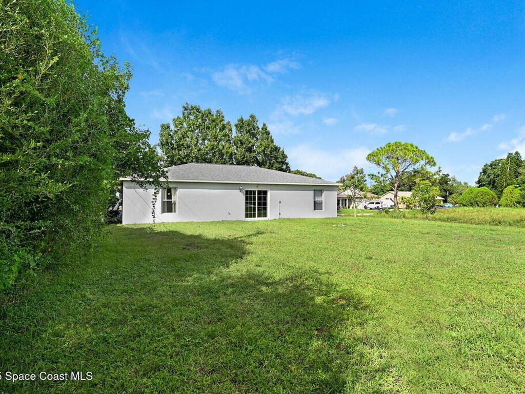 1500 Manzanita Street, Palm Bay, FL 32907