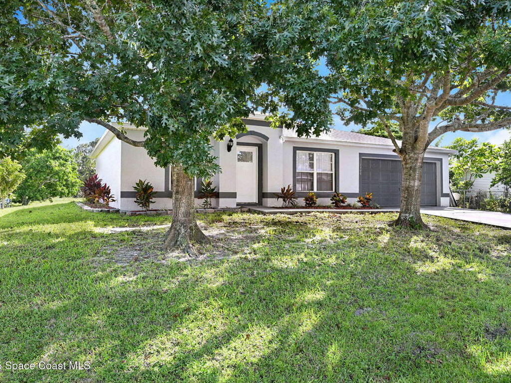 1500 Manzanita Street, Palm Bay, FL 32907