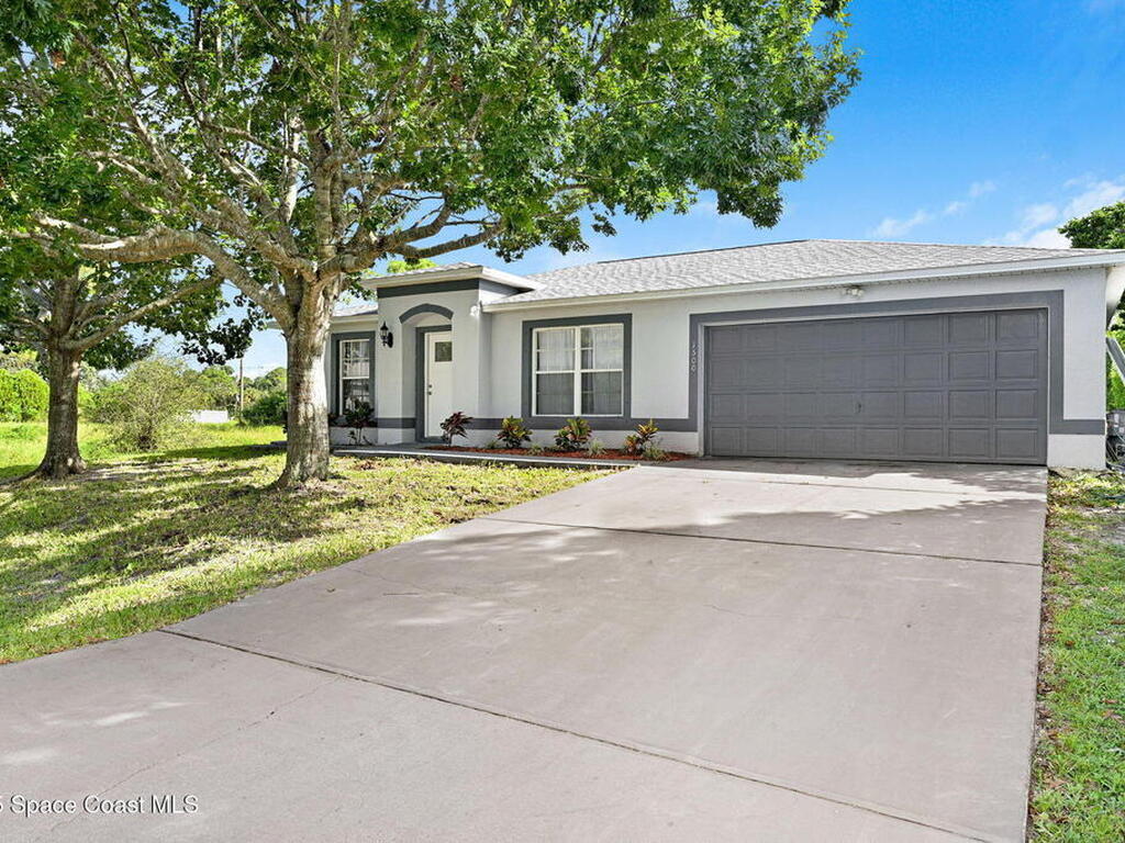 1500 Manzanita Street, Palm Bay, FL 32907