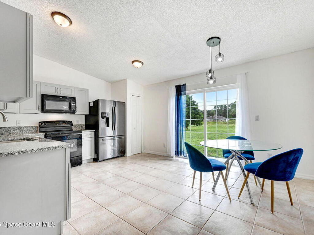 1500 Manzanita Street, Palm Bay, FL 32907