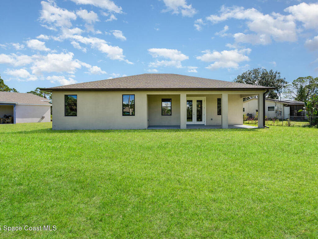 1041 Wesberry Street, Palm Bay, FL 32909