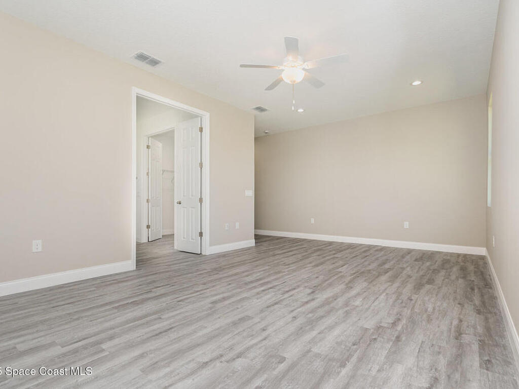 1041 Wesberry Street, Palm Bay, FL 32909