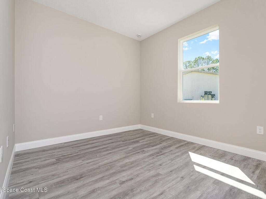 1041 Wesberry Street, Palm Bay, FL 32909