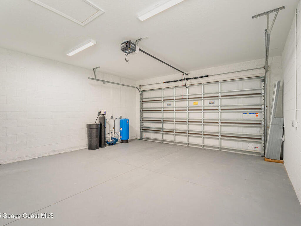 1041 Wesberry Street, Palm Bay, FL 32909