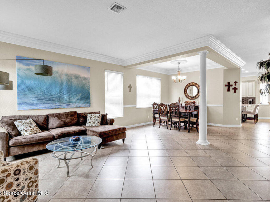 5100 Topaz Lane, Vero Beach, FL 32968