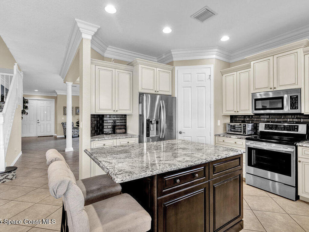 5100 Topaz Lane, Vero Beach, FL 32968