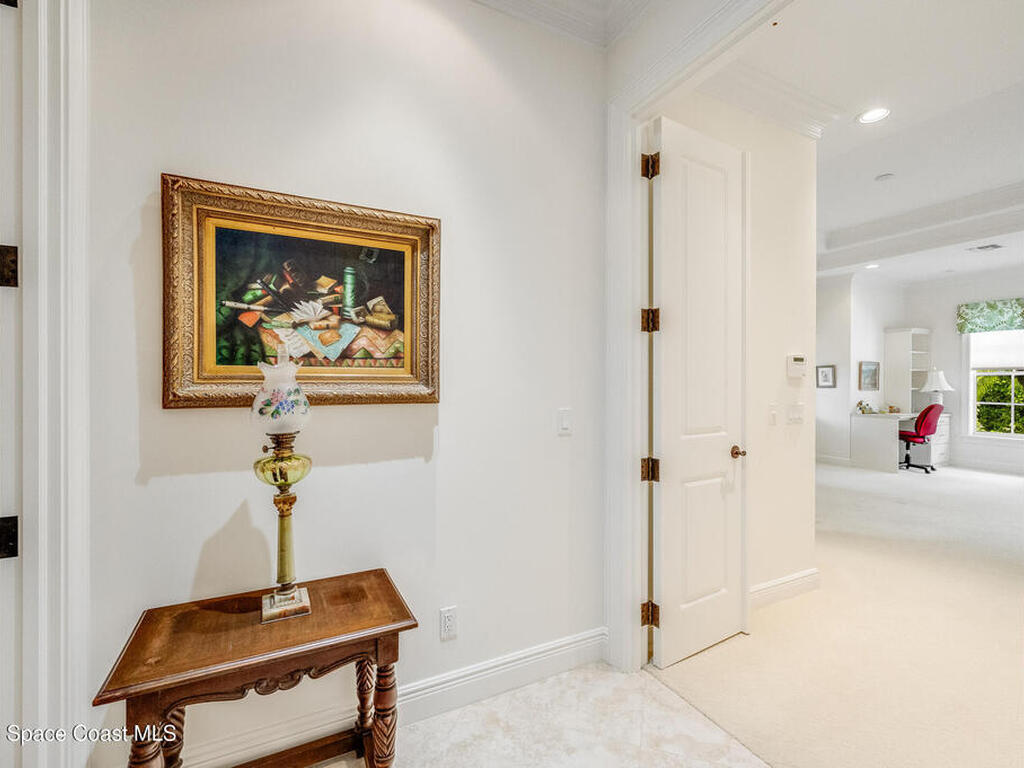 409 S Palm Island Circle, Indian River Shores, FL 32963