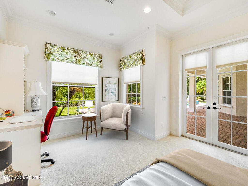 409 S Palm Island Circle, Indian River Shores, FL 32963