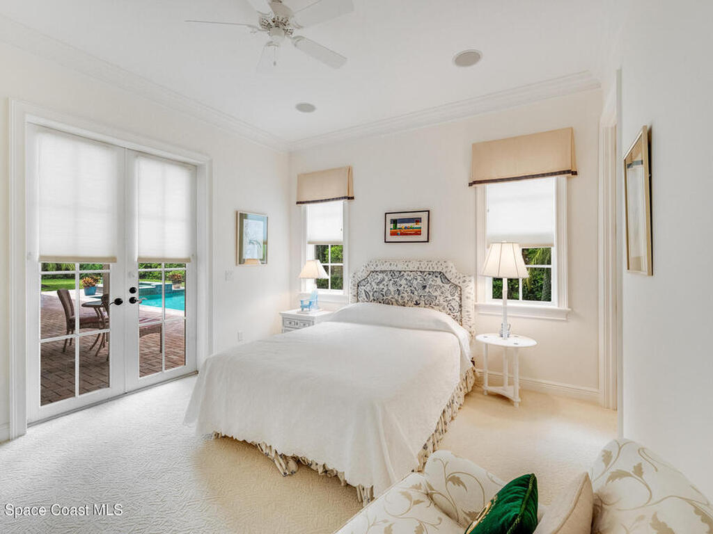 409 S Palm Island Circle, Indian River Shores, FL 32963