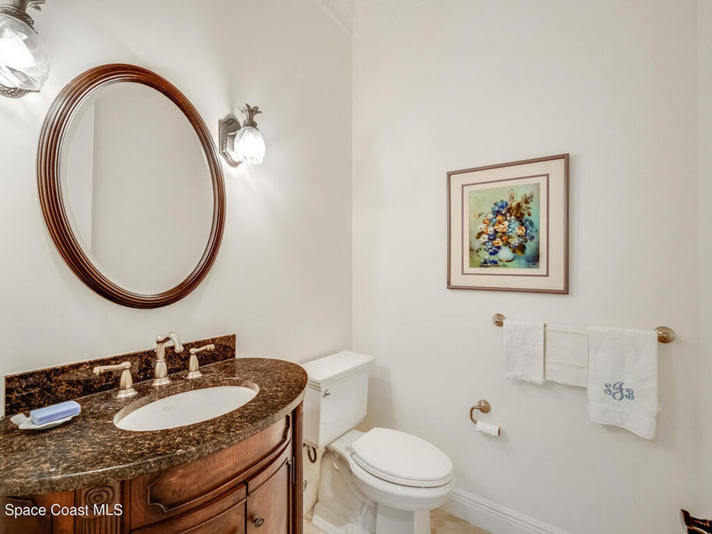 409 S Palm Island Circle, Indian River Shores, FL 32963