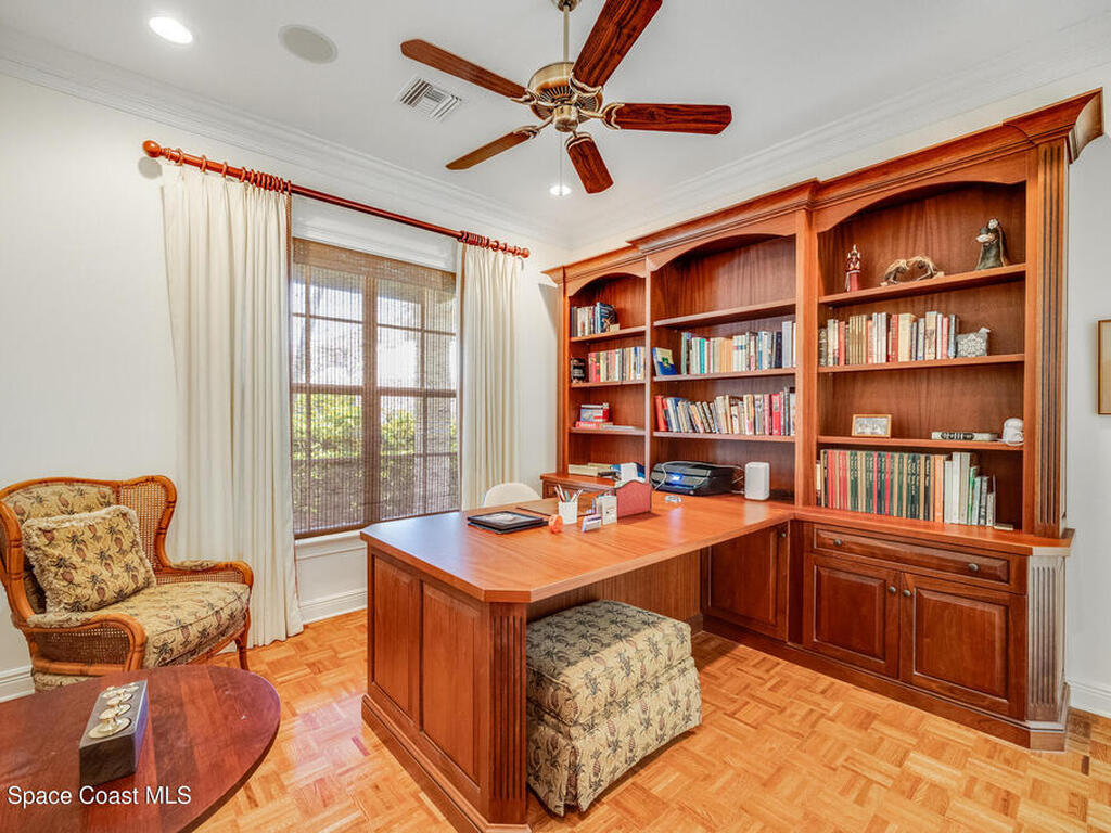 409 S Palm Island Circle, Indian River Shores, FL 32963