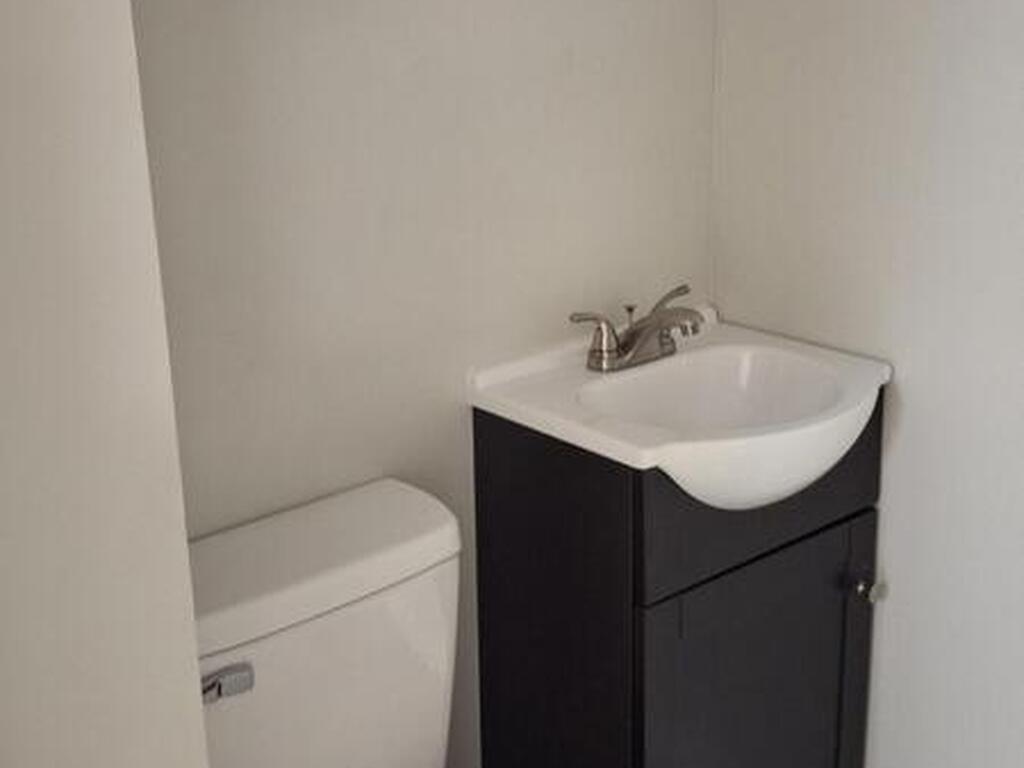 1412 S Hopkins Avenue, Titusville, FL 32780