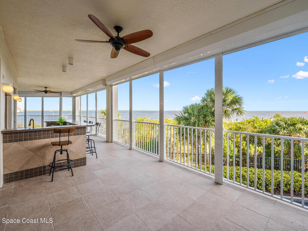 1 Indian River Avenue, Titusville, FL 32796