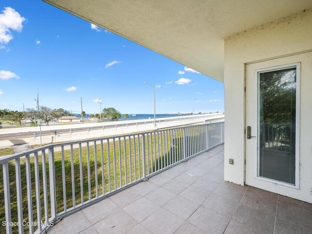 1 Indian River Avenue, Titusville, FL 32796