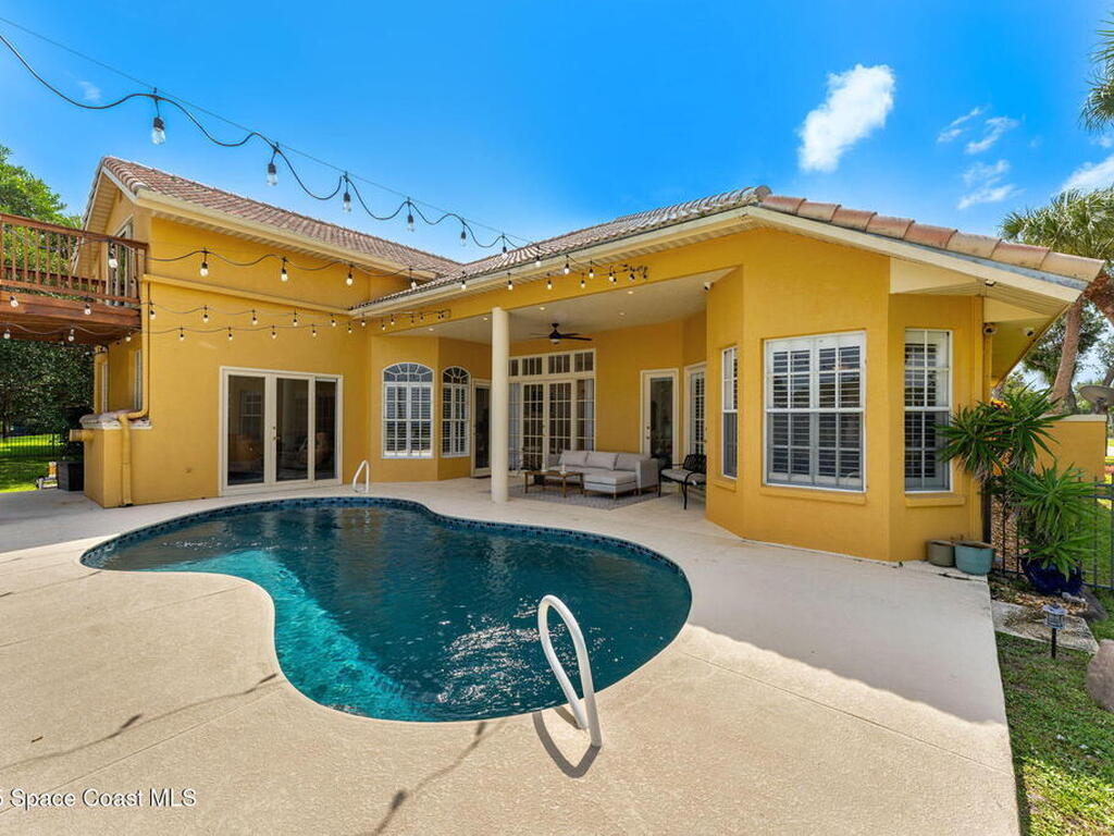 190 Stewart Drive, Merritt Island, FL 32952