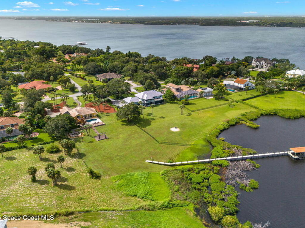 190 Stewart Drive, Merritt Island, FL 32952