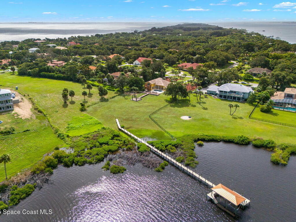 190 Stewart Drive, Merritt Island, FL 32952