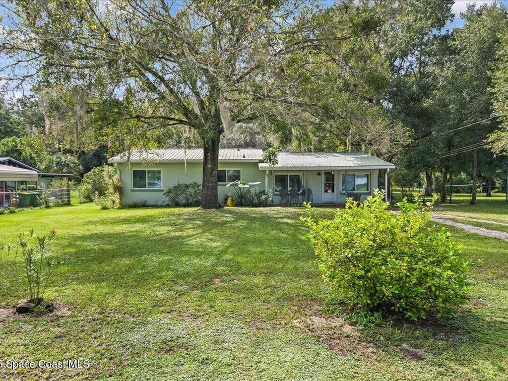 4111 Pecan Street, Mims, FL 32754