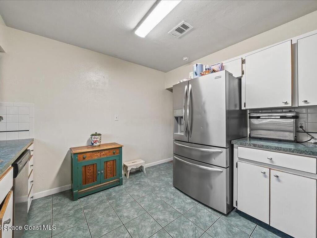 4111 Pecan Street, Mims, FL 32754