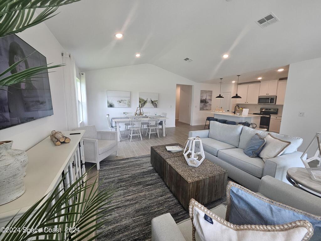 1301 Ruffin Circle, Palm Bay, FL 32909