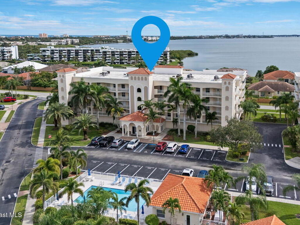 551 Casa Bella Drive, Cape Canaveral, FL 32920