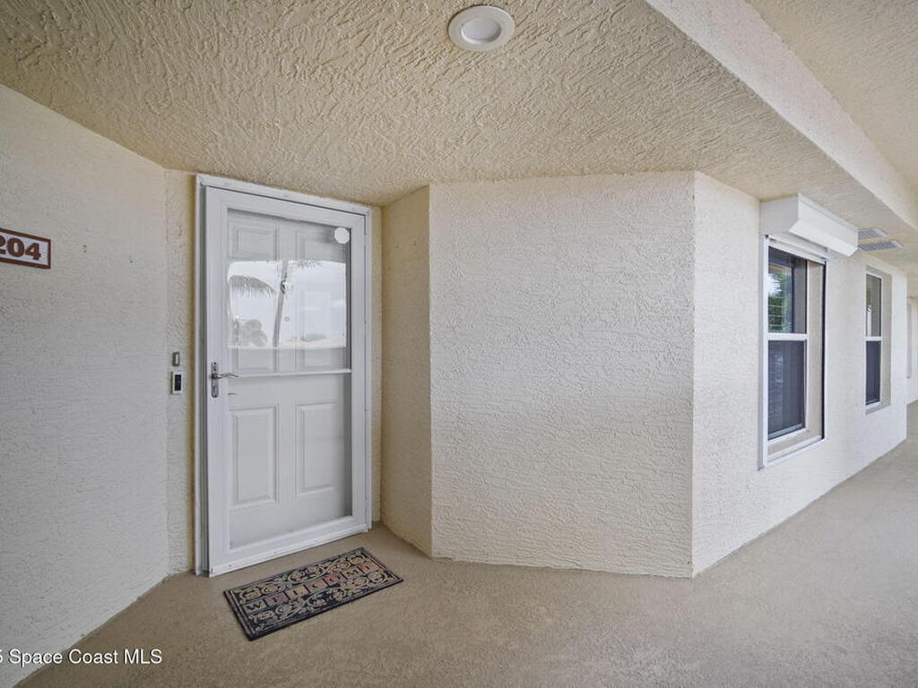 551 Casa Bella Drive, Cape Canaveral, FL 32920