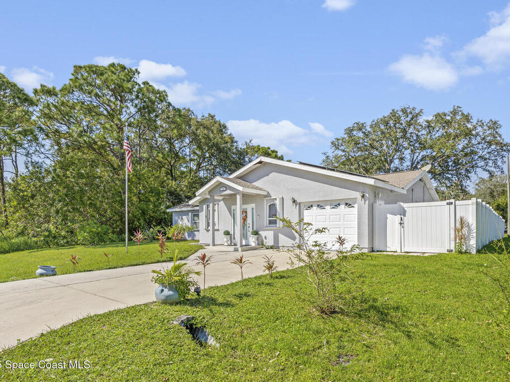797 Tooley Road, Palm Bay, FL 32908