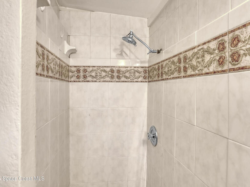 208 Capron Road, Cocoa, FL 32927