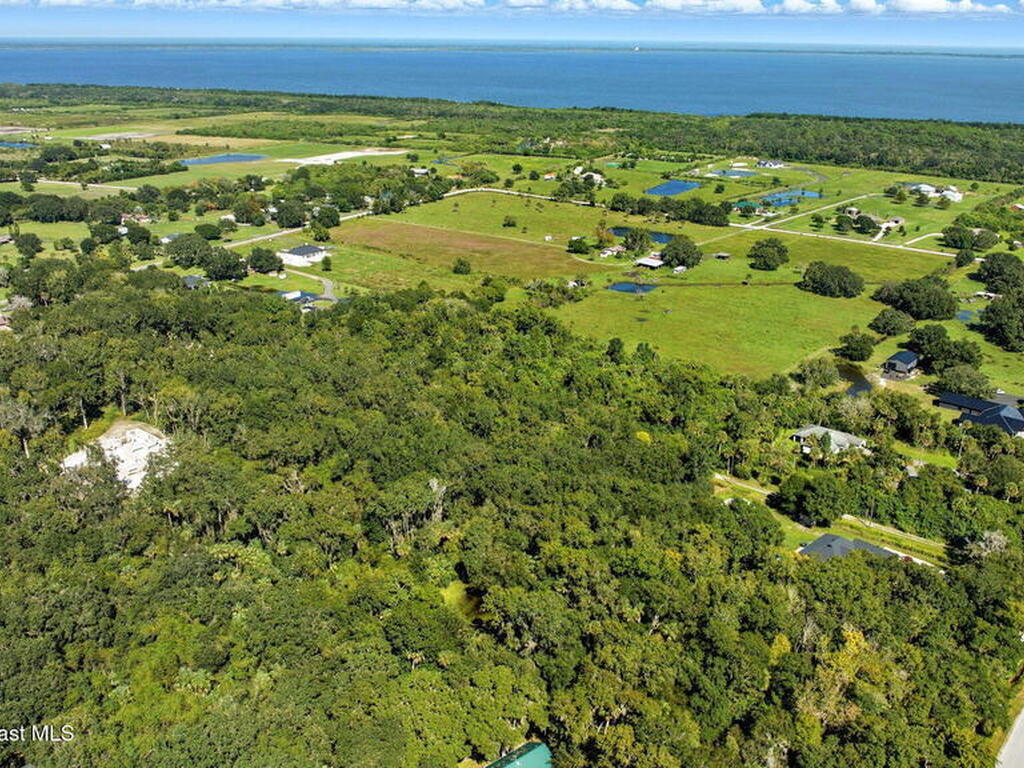 4110 Hampton Lane, Mims, FL 32754