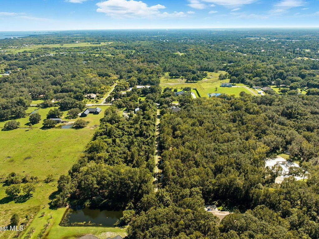 4110 Hampton Lane, Mims, FL 32754