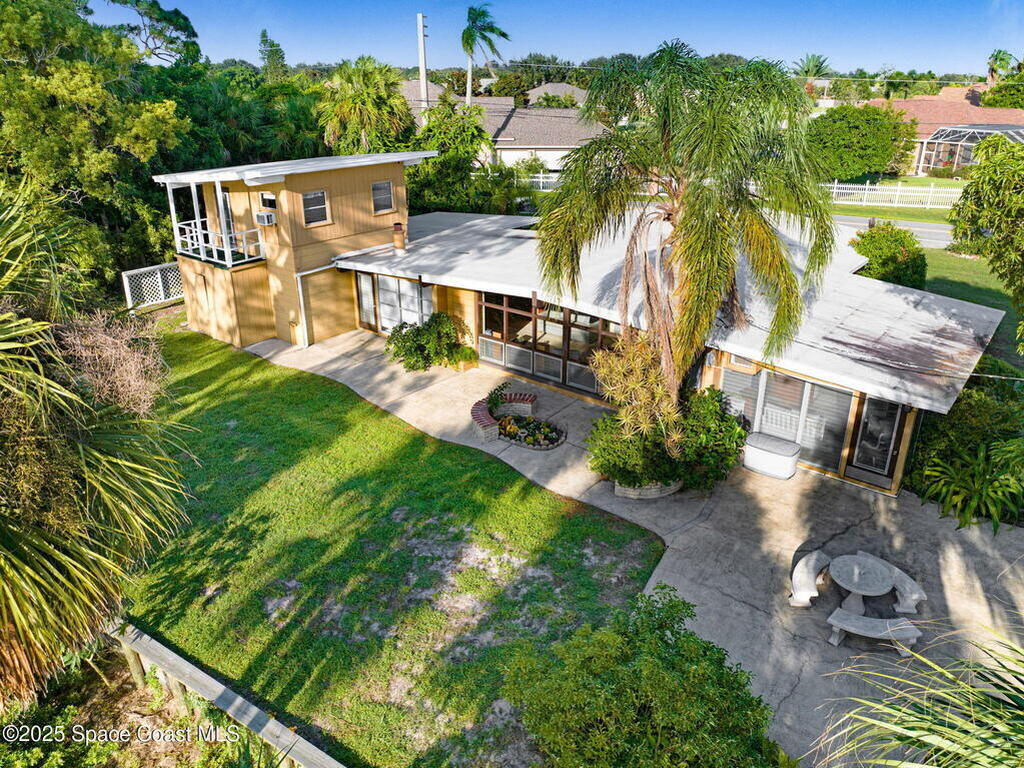 2885 S Tropical Trail, Merritt Island, FL 32952