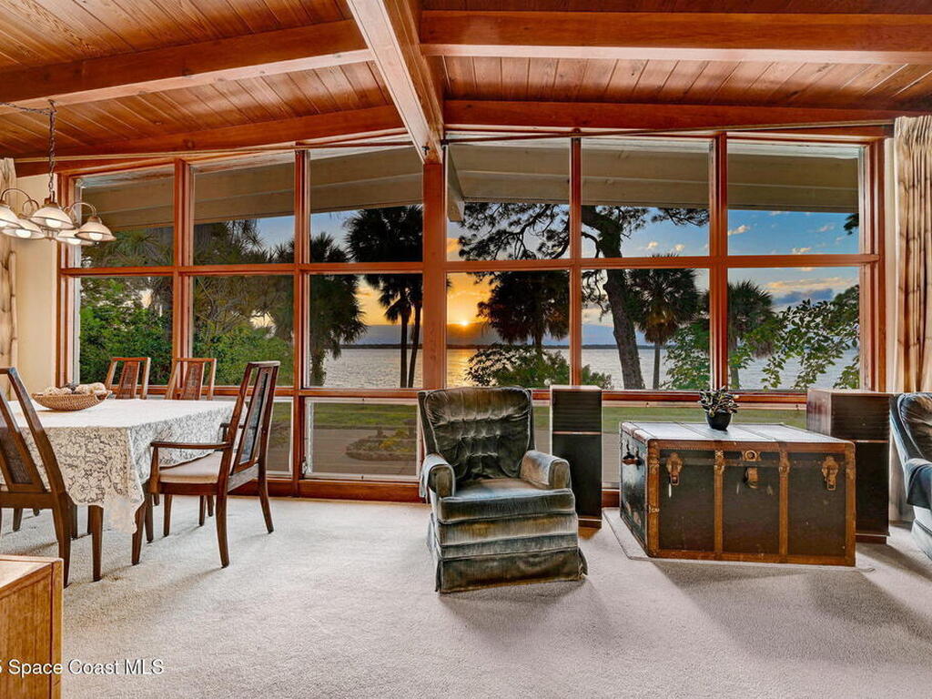 2885 S Tropical Trail, Merritt Island, FL 32952