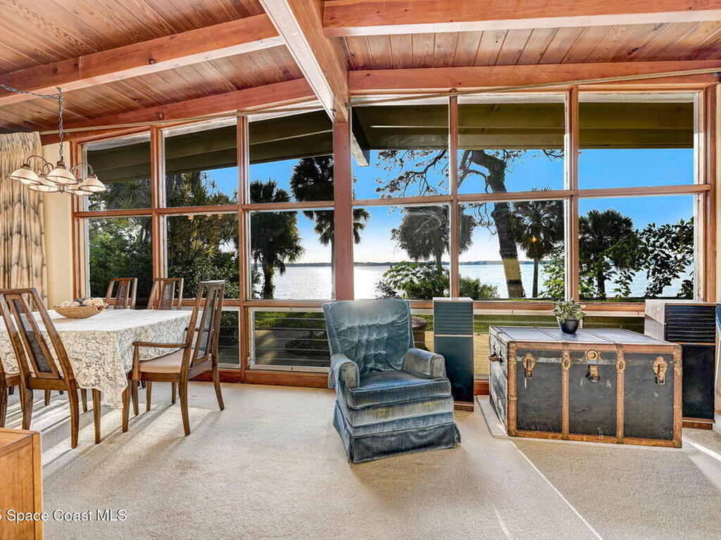 2885 S Tropical Trail, Merritt Island, FL 32952