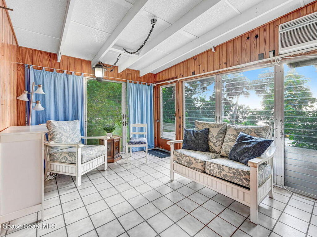 2885 S Tropical Trail, Merritt Island, FL 32952