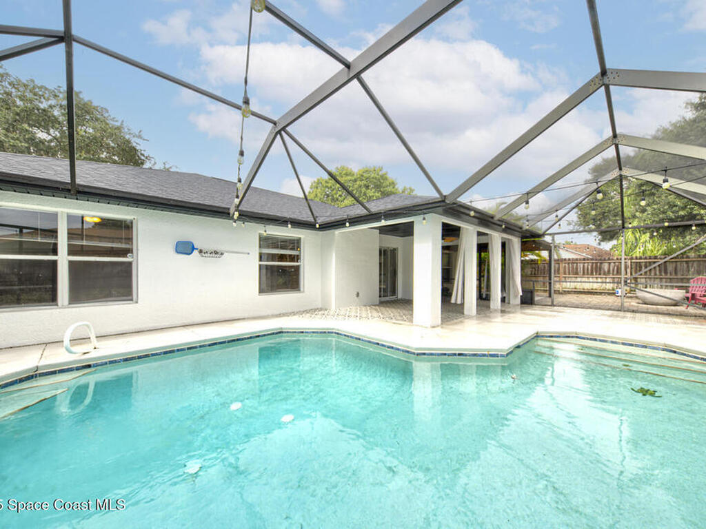 2021 Buescher Hill Street, Melbourne, FL 32935