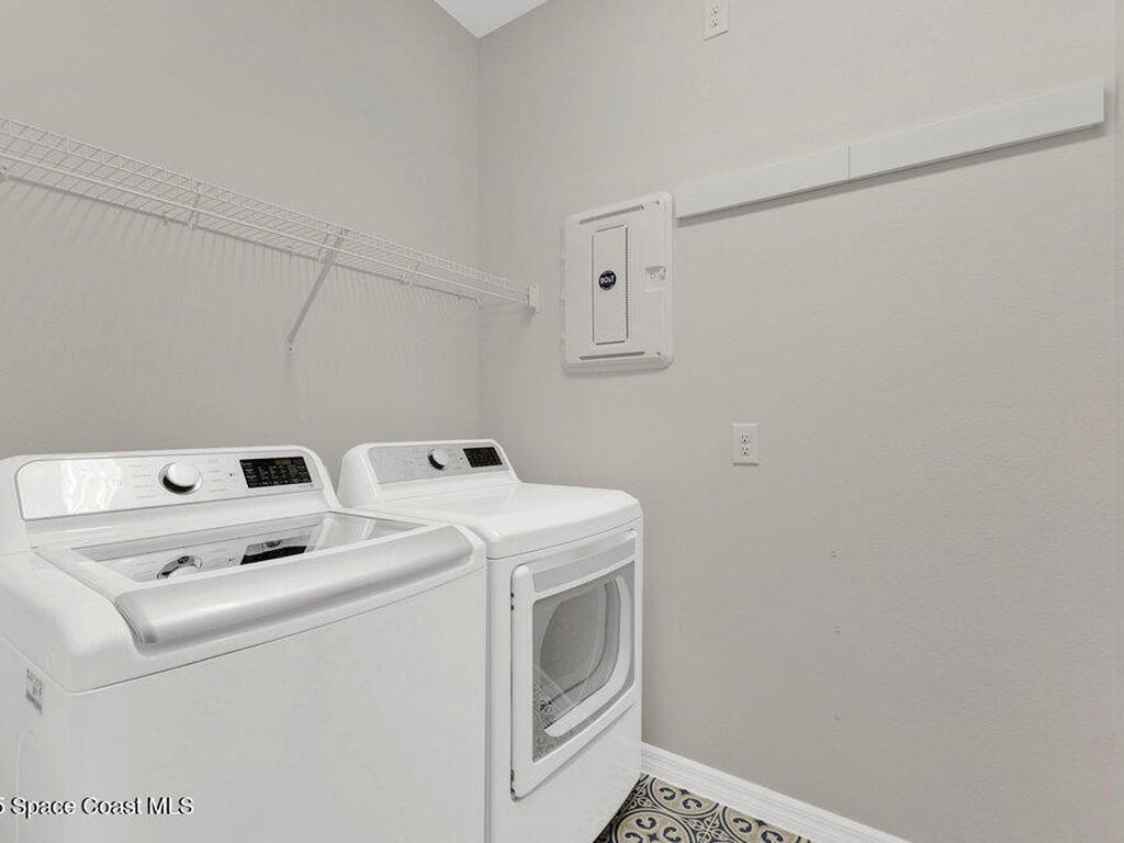 2979 Pangea Circle, Melbourne, FL 32940