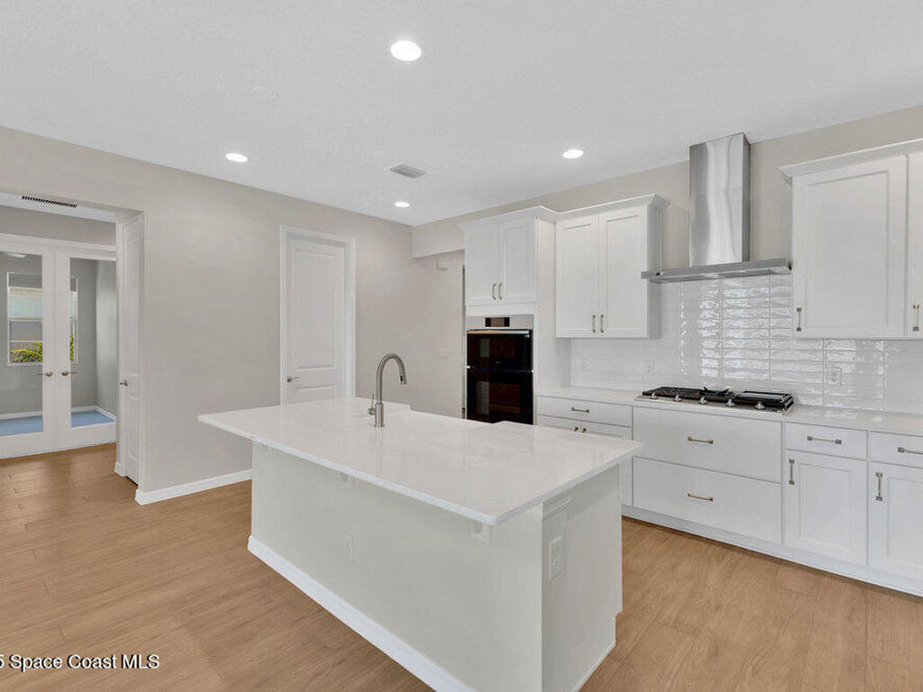 2979 Pangea Circle, Melbourne, FL 32940