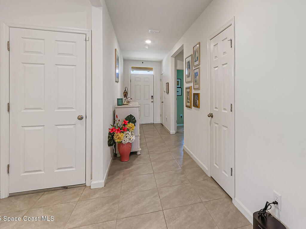 5319 Waterfall Place, Grant-Valkaria, FL 32949