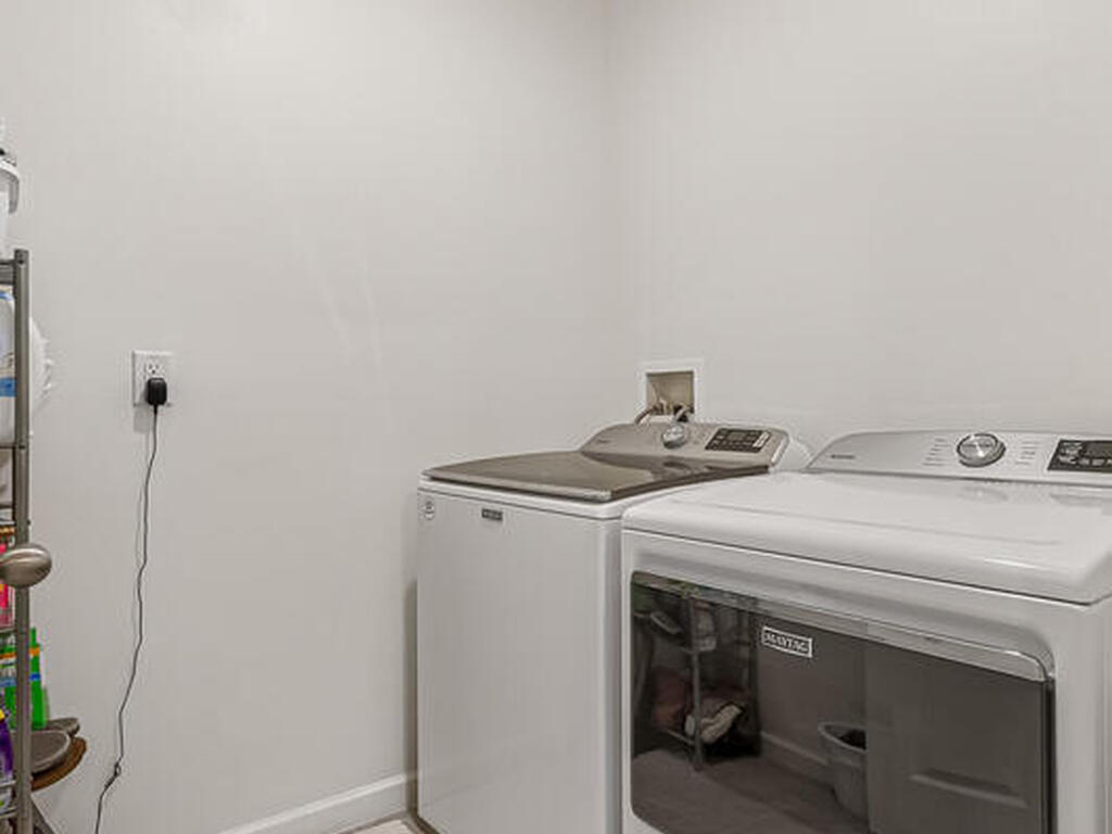 5319 Waterfall Place, Grant-Valkaria, FL 32949