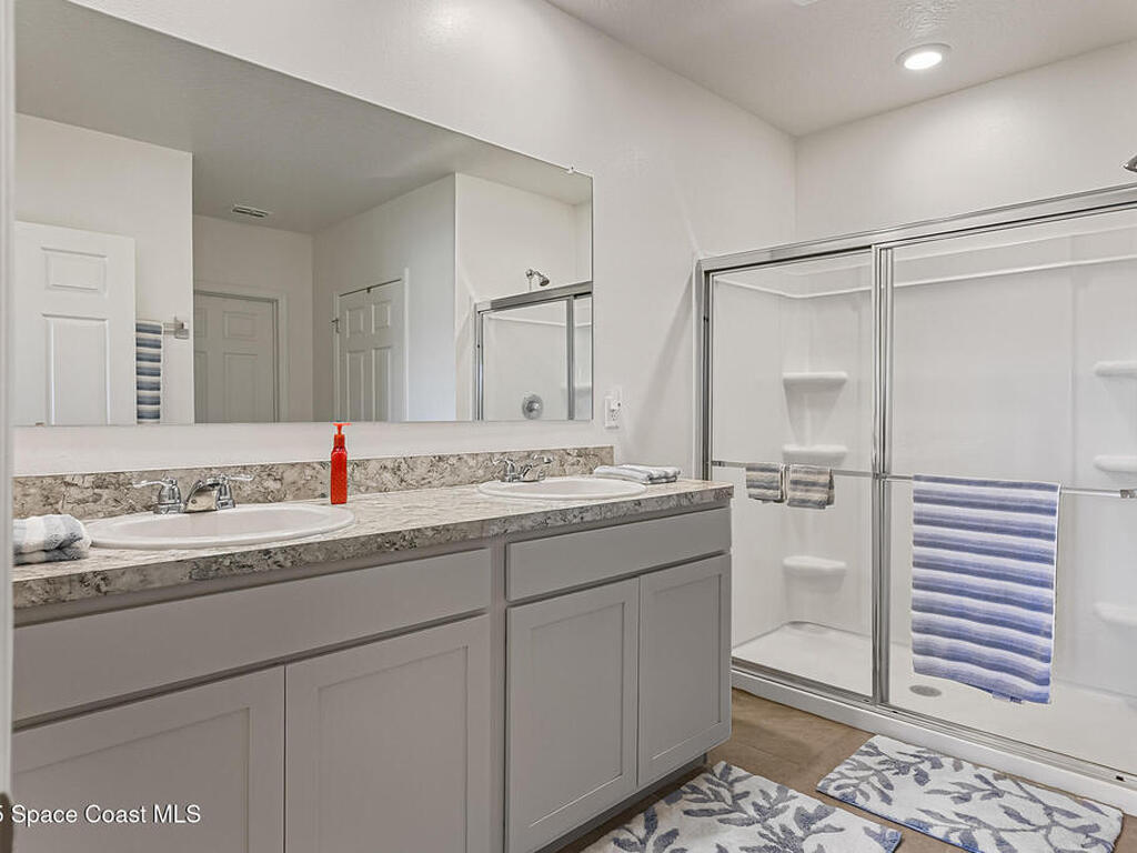 5319 Waterfall Place, Grant-Valkaria, FL 32949