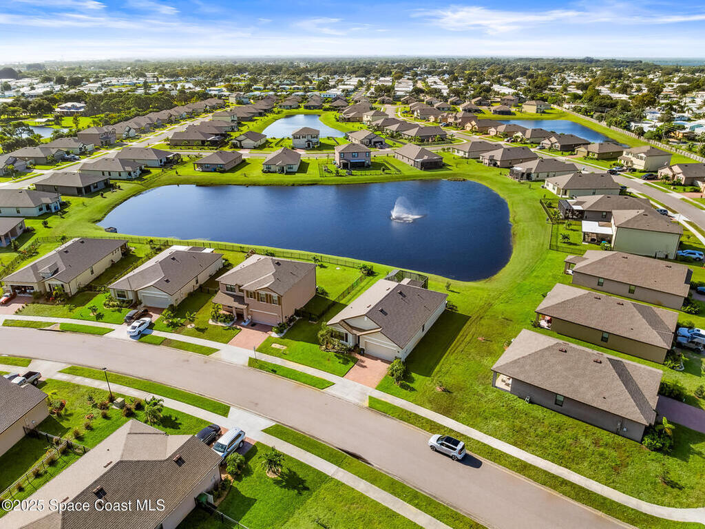 5319 Waterfall Place, Grant-Valkaria, FL 32949