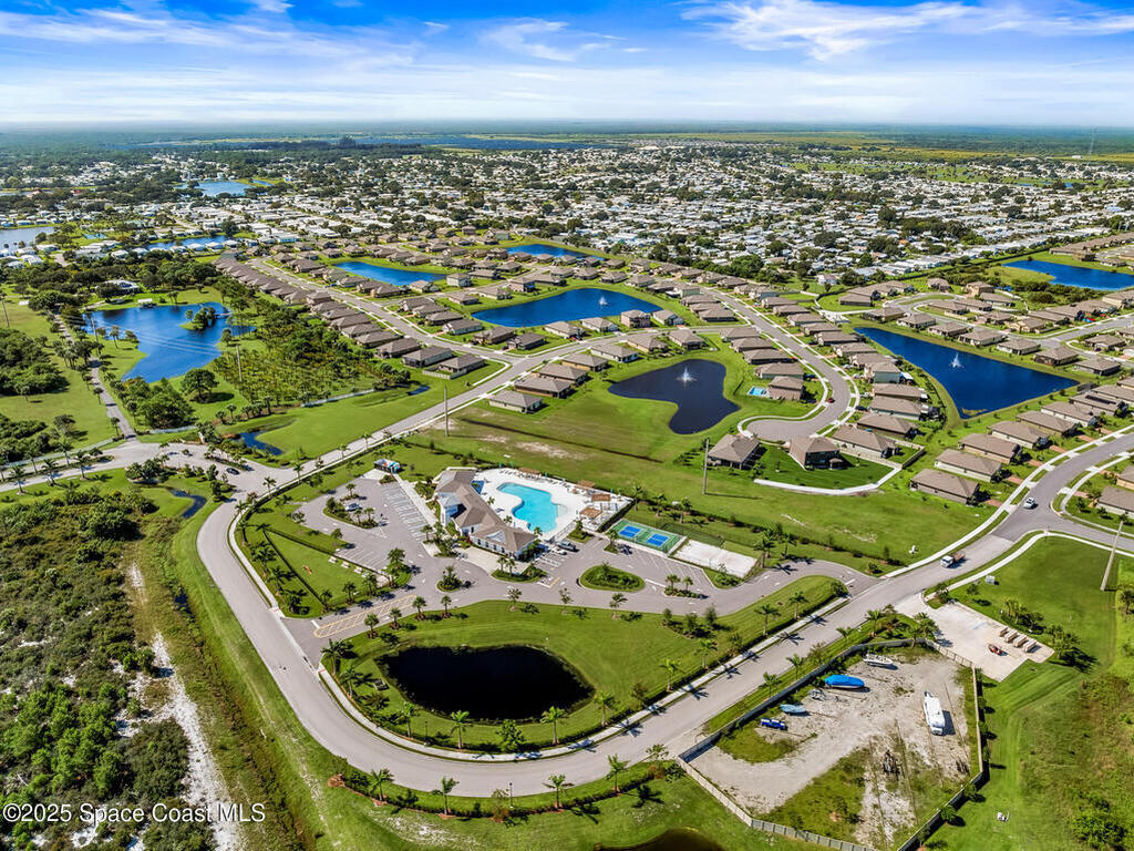 5319 Waterfall Place, Grant-Valkaria, FL 32949