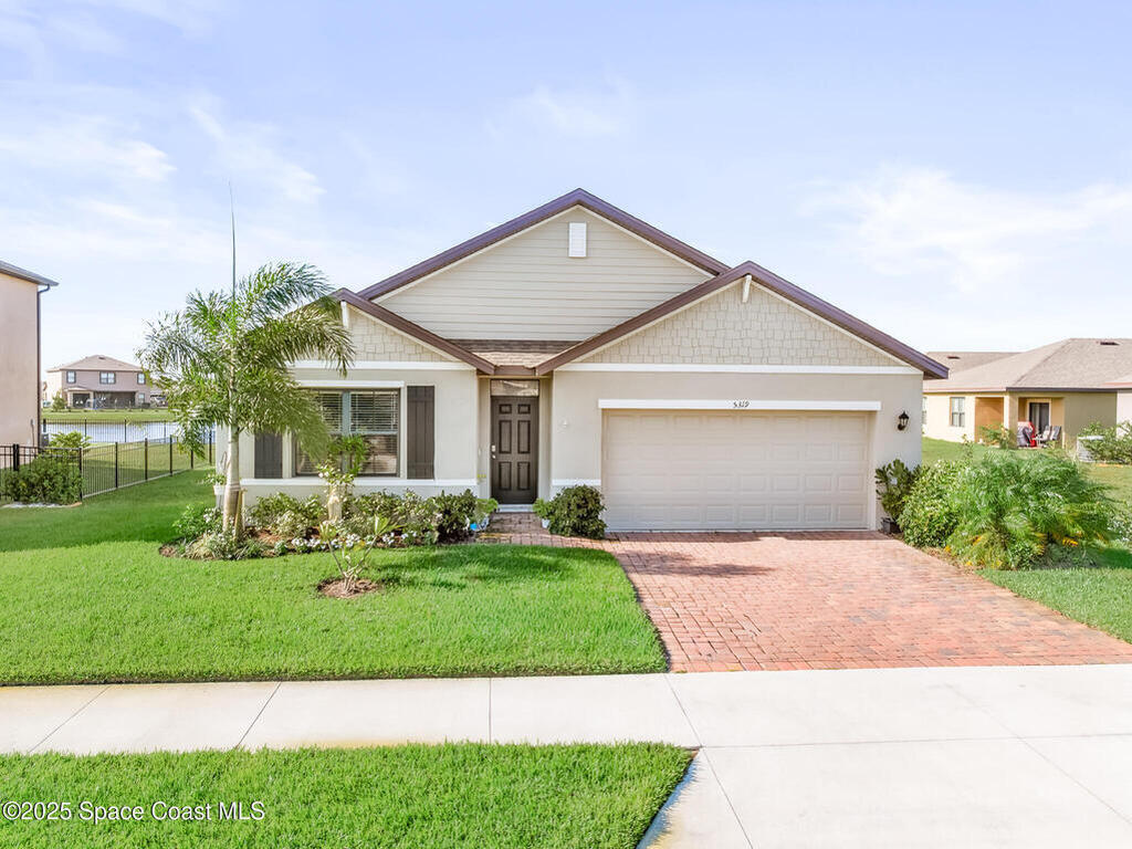 5319 Waterfall Place, Grant-Valkaria, FL 32949