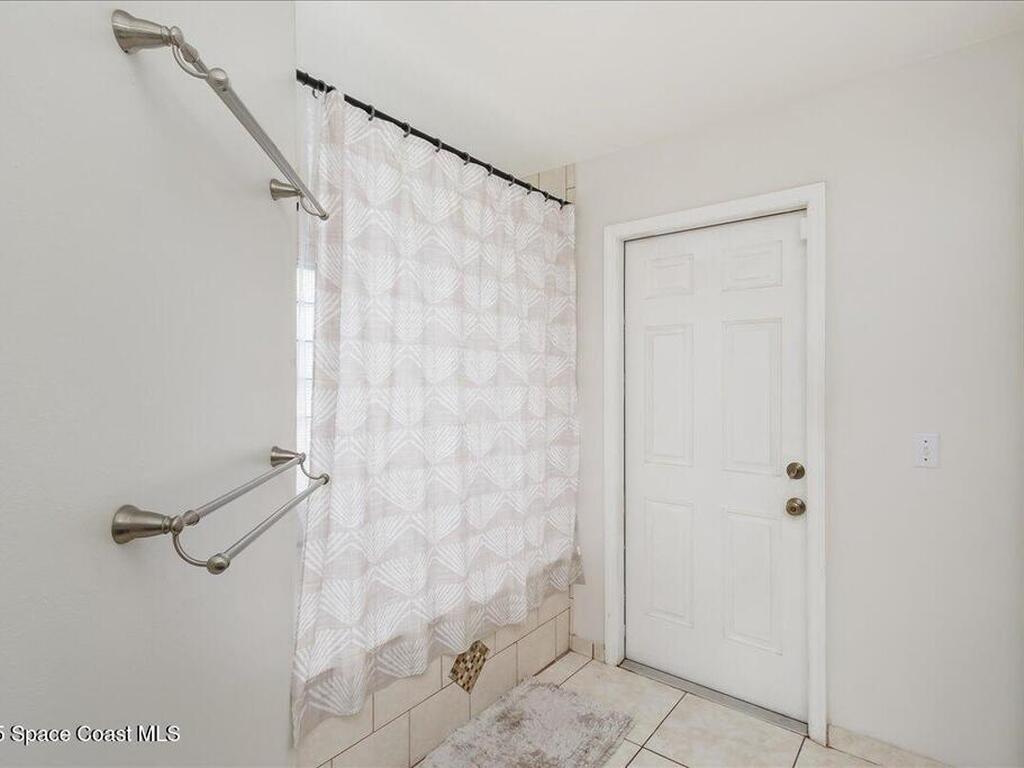 302 Arapahoe Lane, Palm Bay, FL 32907