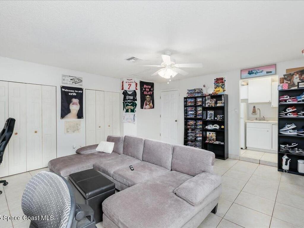 302 Arapahoe Lane, Palm Bay, FL 32907