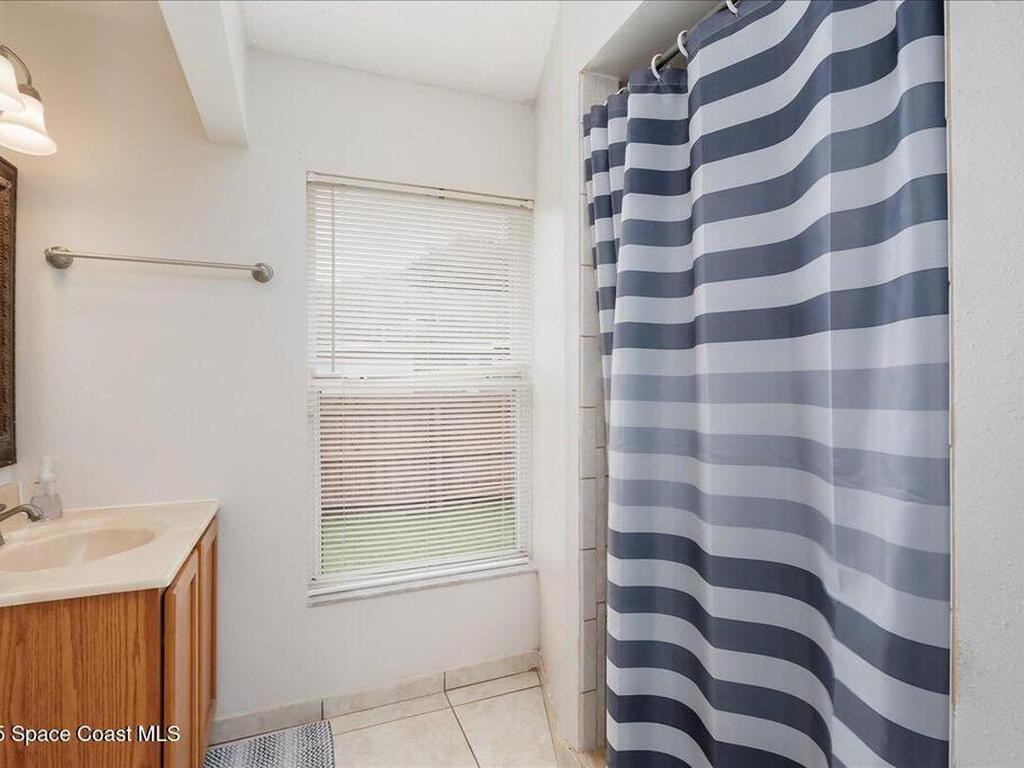 302 Arapahoe Lane, Palm Bay, FL 32907