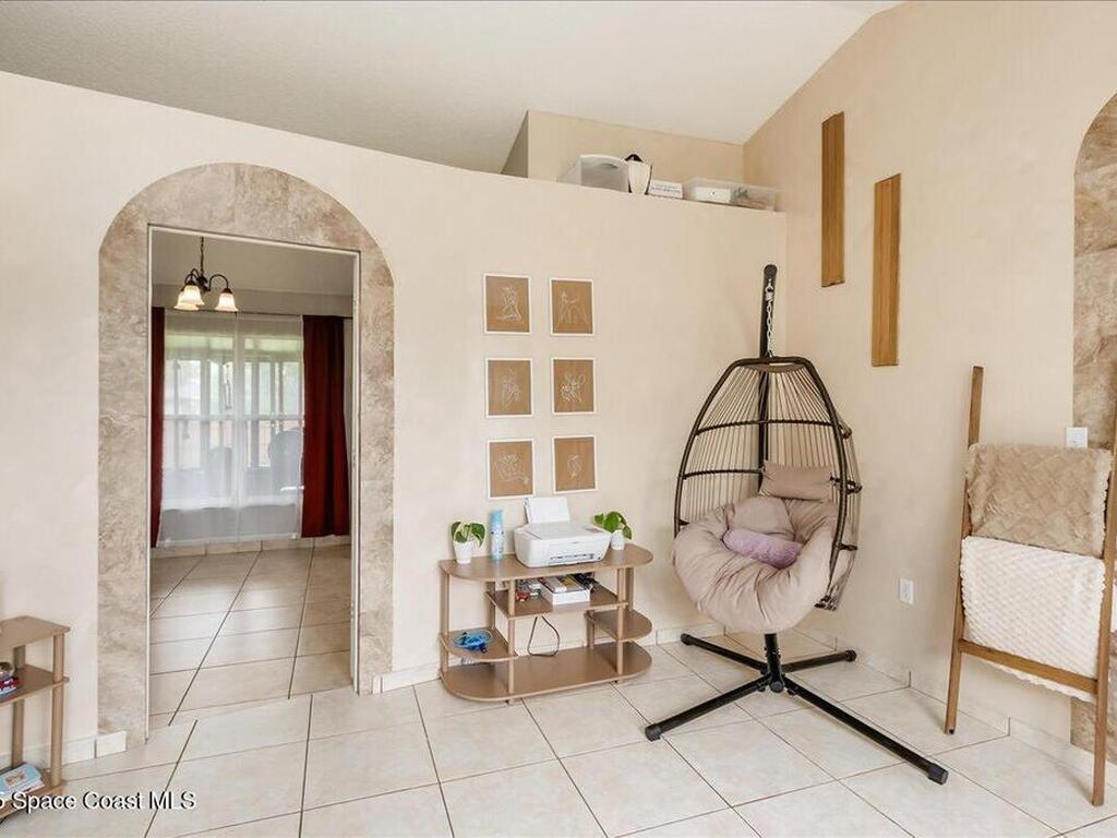 302 Arapahoe Lane, Palm Bay, FL 32907